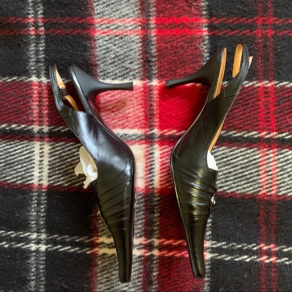 Sonoma Black Pointed Italian Heels - Picture 3 of 4